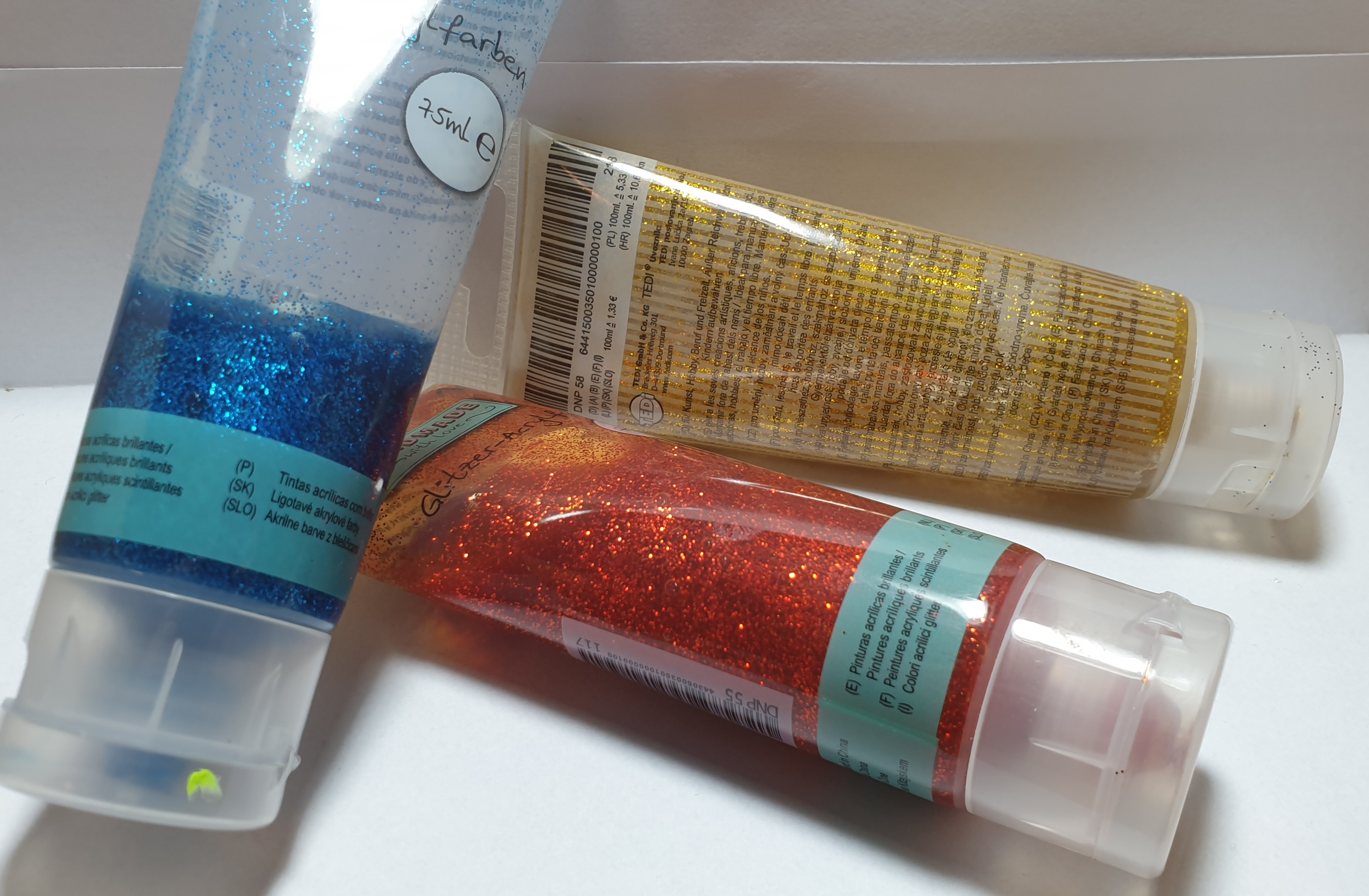 Acrylfarben